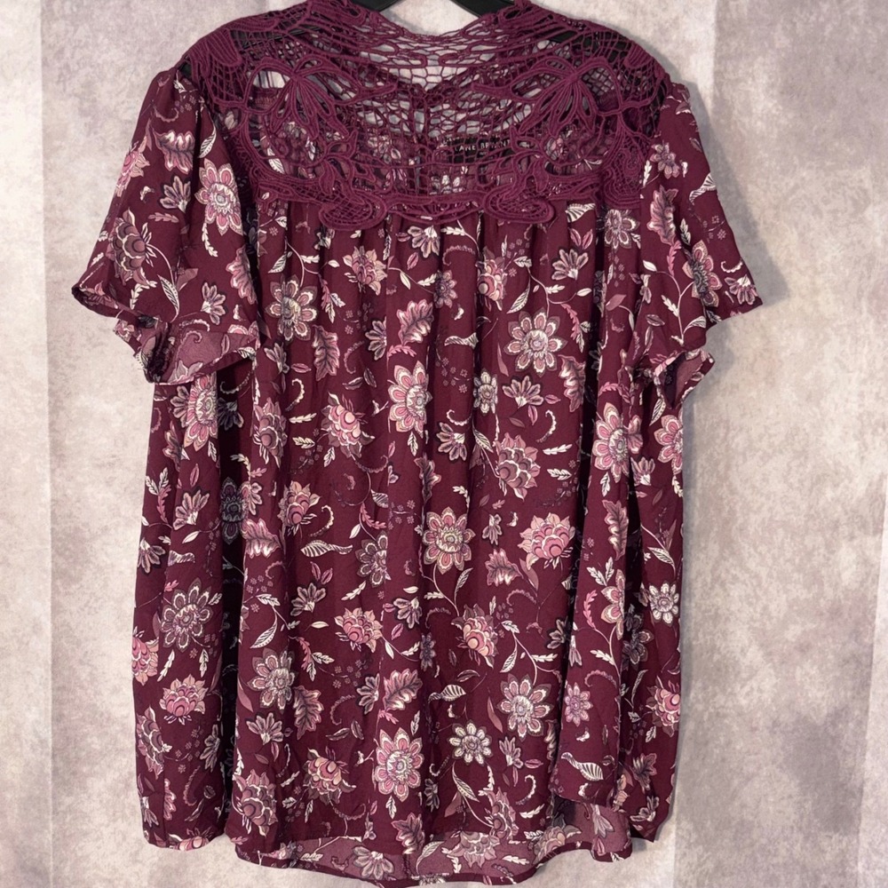 NWT Lane Bryant Floral Crochet Lace Yoke Blouse Wine Burgundy Plus Size 18/20